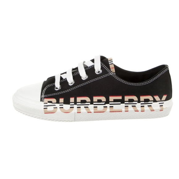 BURBERRYBlack Sneakers with Tan and Red Burberry Lettering and White Laces